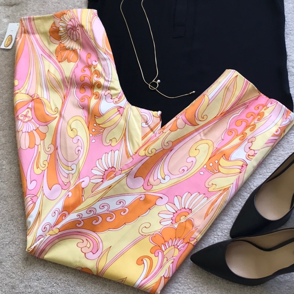 TALBOTS SIZE 4 FLORAL STRETCH PANT